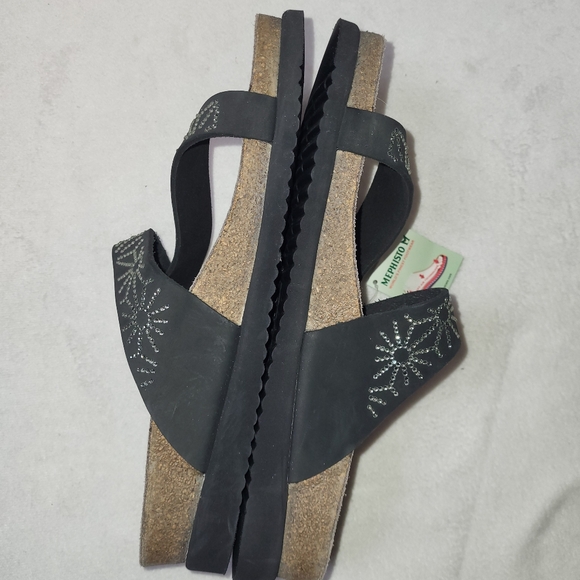 Mephisto Helena Sandals Women's Size US 9.5 EU 40 Black Silver New - Picture 4 of 7